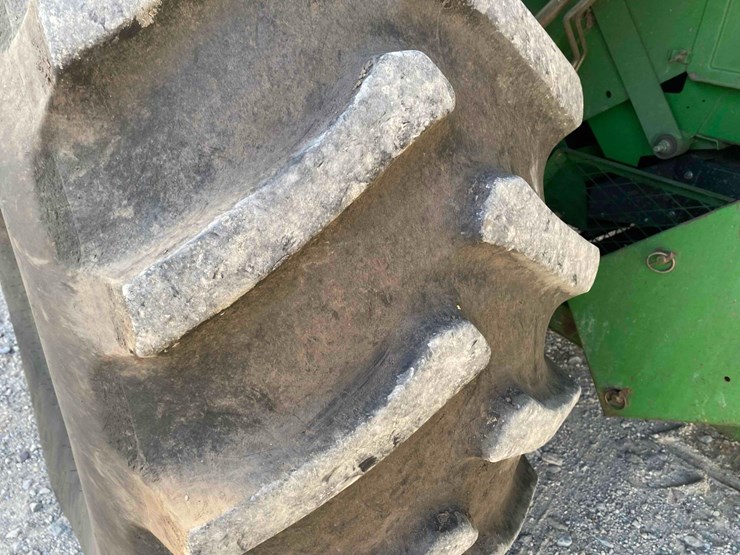 john-deere-9400-image-101