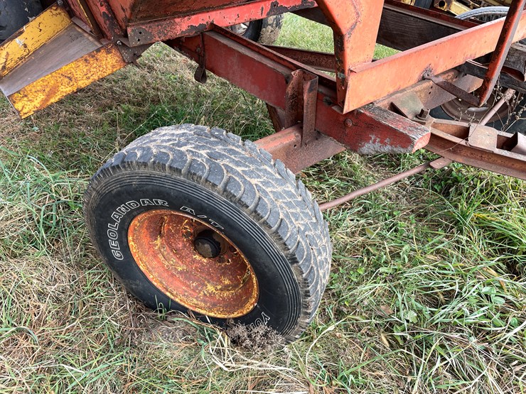 #205-•-j&m-gravity-box-on-running-gear-(boyceville,-wi)-image-40