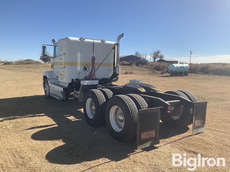 freightliner-fld112-image-7