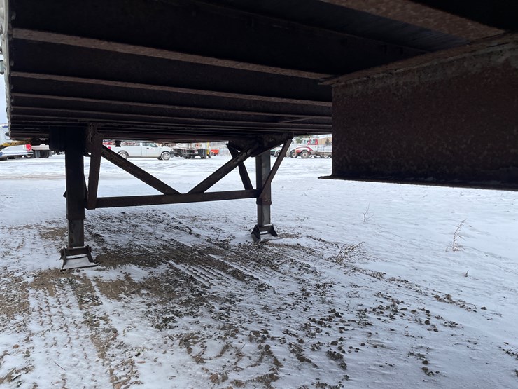 fruehauf-van-image-12