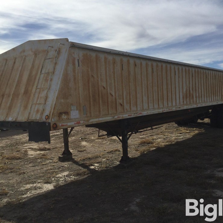 2000 NEVILLE TRAILER