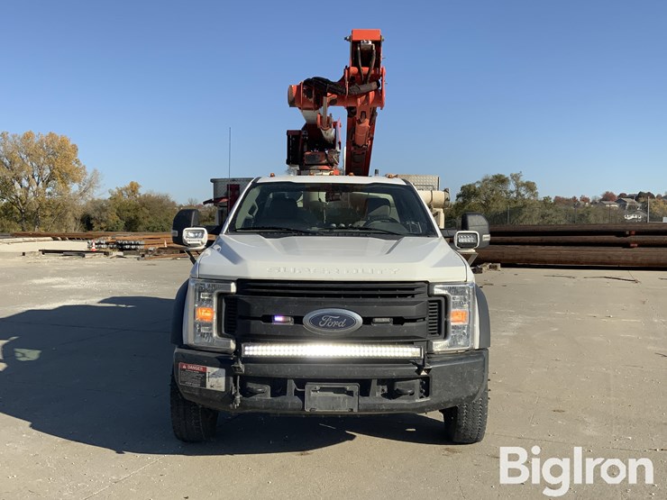 ford-f550-xl-image-10