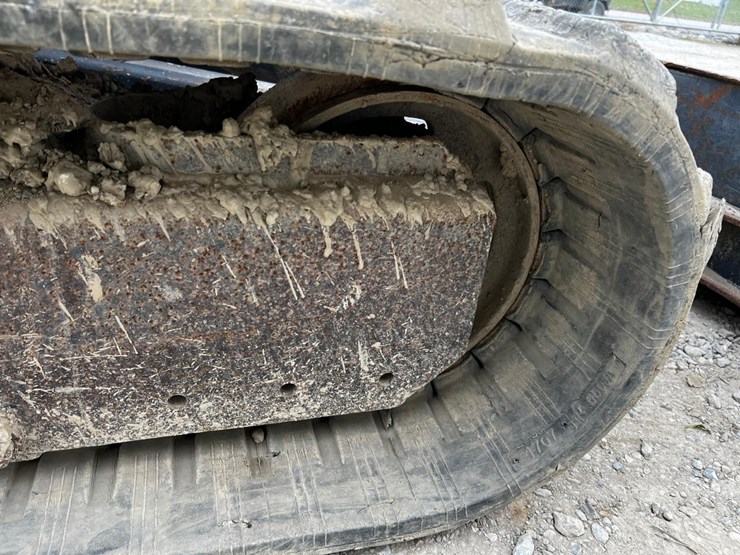 2010-john-deere-60d-image-25