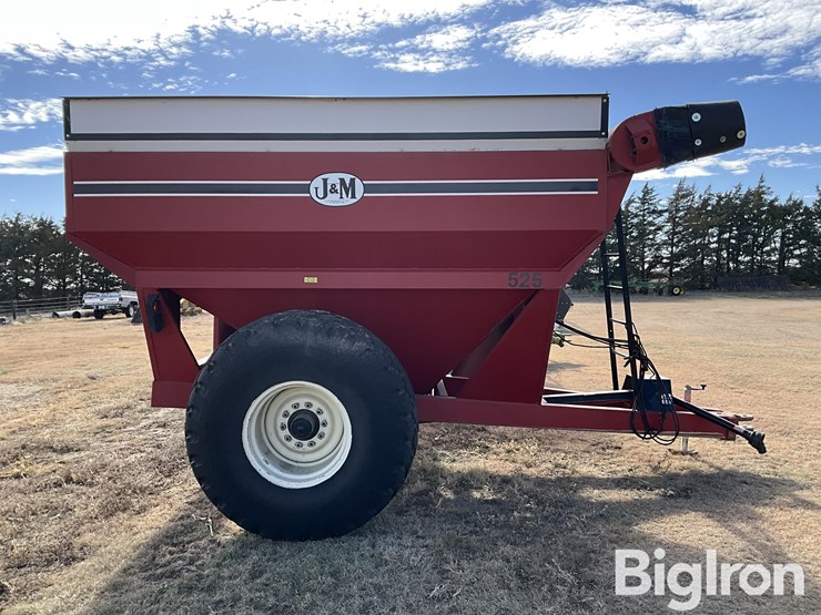 j&m-525-image-4