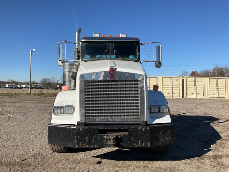 kenworth-t800-image-8