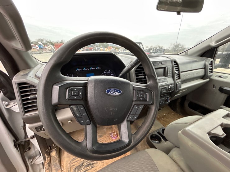 2017-ford-f250-image-9