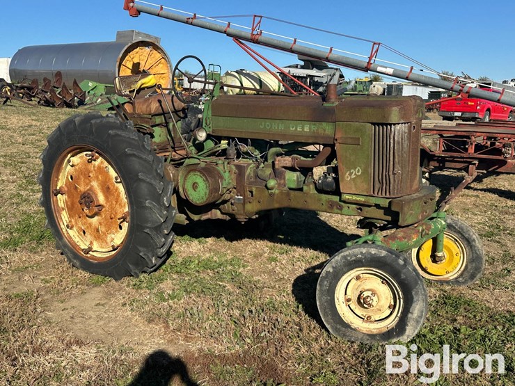 john-deere-620-image-1