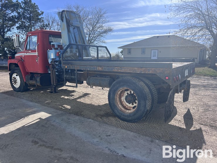 international-s1900-image-7