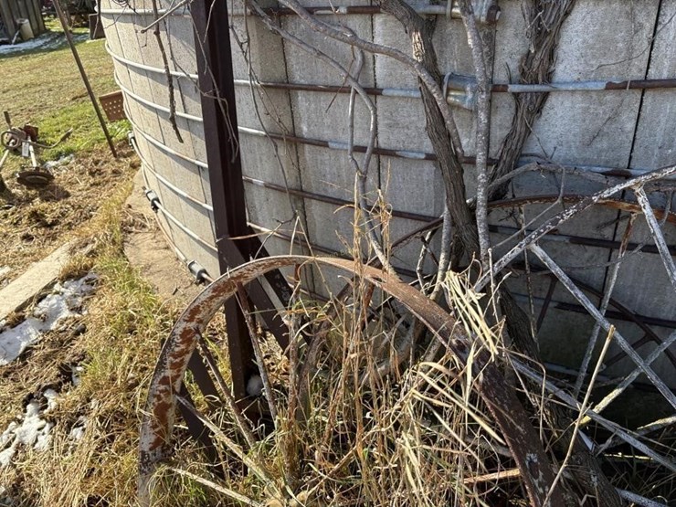 steel-wheels-&-other-scrap-image-6