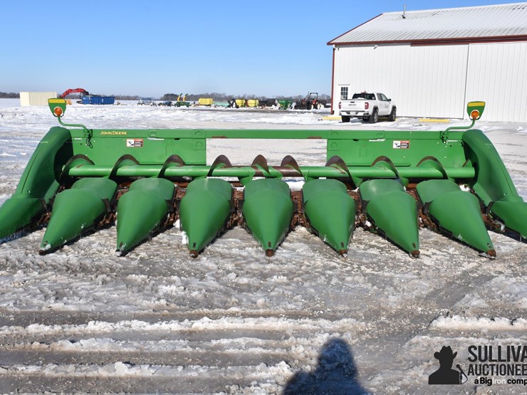 john-deere-608c-image-2