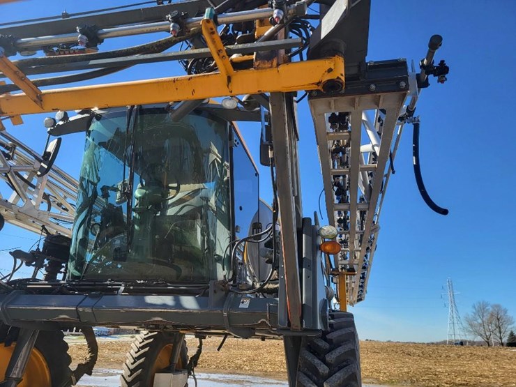 hagie-sts12-image-11