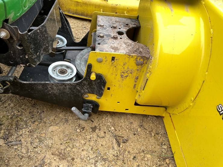 john-deere-x300-image-54