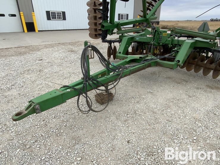 john-deere-630-image-10