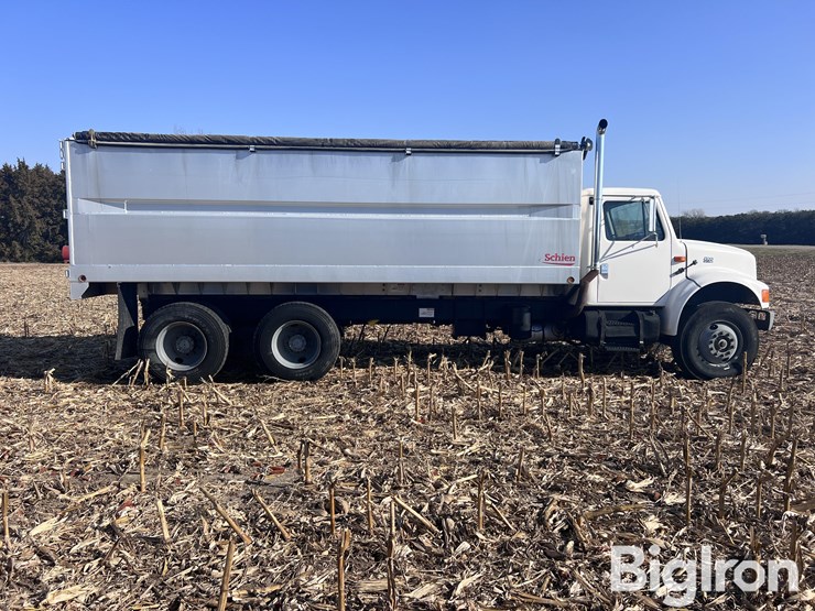 1995-international-4900-image-4