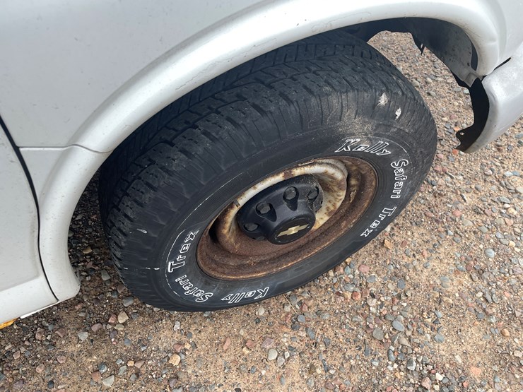 chevrolet-3500-image-12