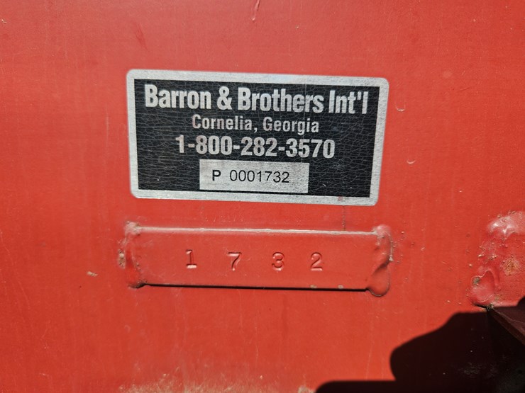 #203750-•-bbi-10-litter-spreader-image-5