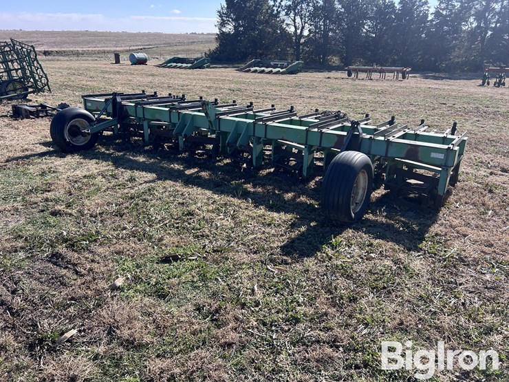 besler-54830-image-1