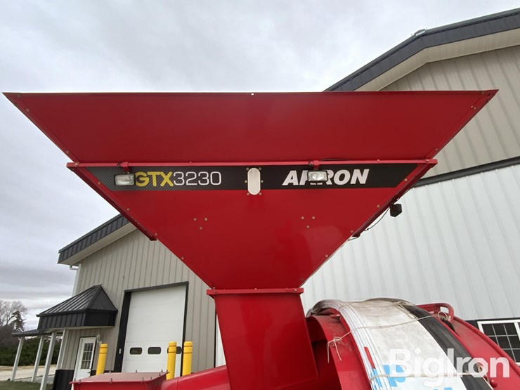 2018-akron-gtx3230-image-17