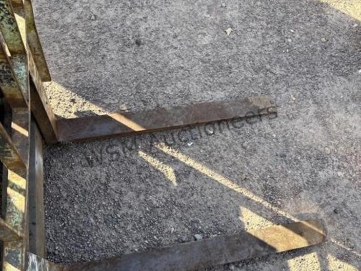 clark-gps25mp-forklift-image-10