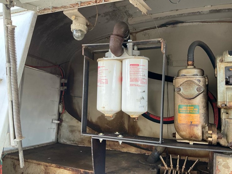 international-1854s-image-41