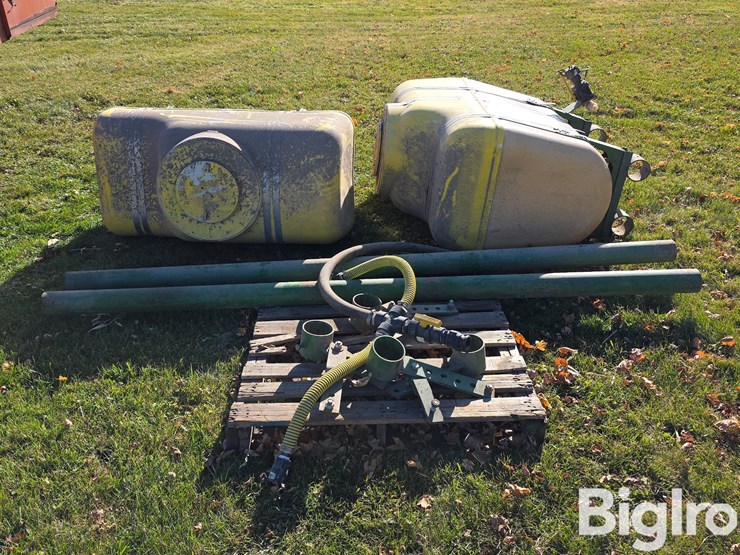 john-deere-200-image-2