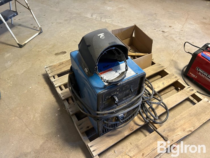 miller-thunderbolt-xl-stick-welder-image-6