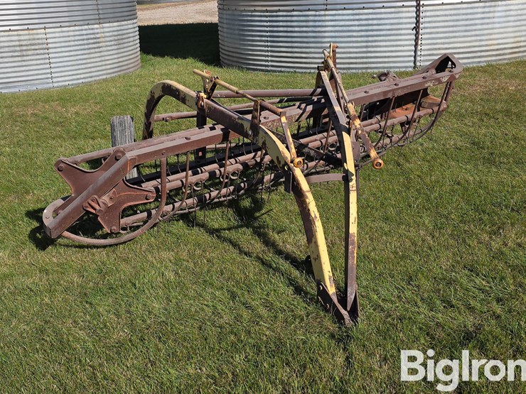 new-holland-s55-image-3