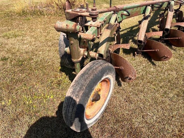 john-deere-5-image-9