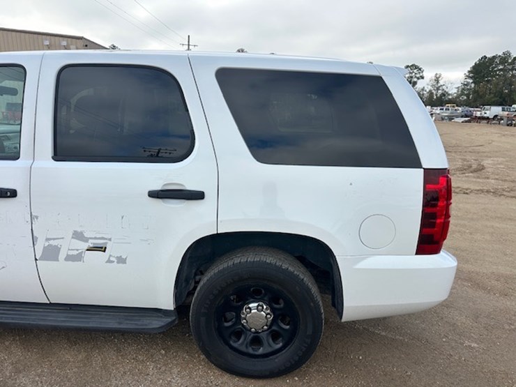 chevrolet-tahoe-image-10