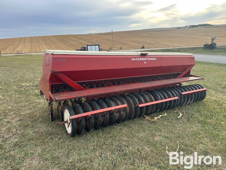 international-620-image-7