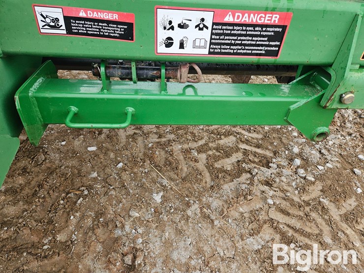 2009-john-deere-2510h-image-17