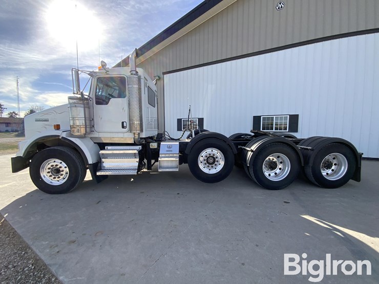 2007-kenworth-t800b-image-8