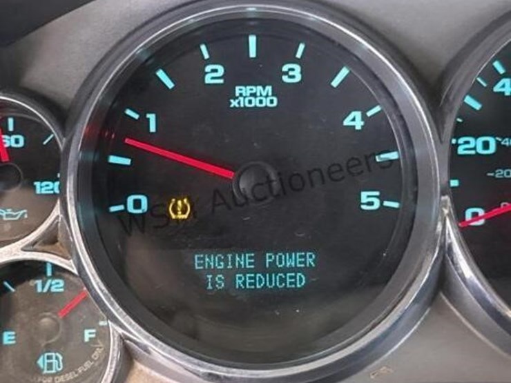 chevrolet-silverado-2500hd-image-20