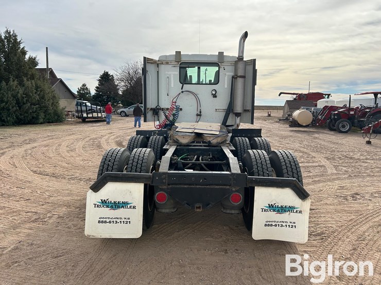 2003-international-9400-image-8