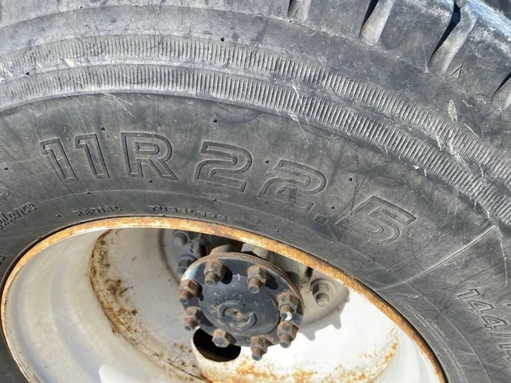 2010-international-415-image-43