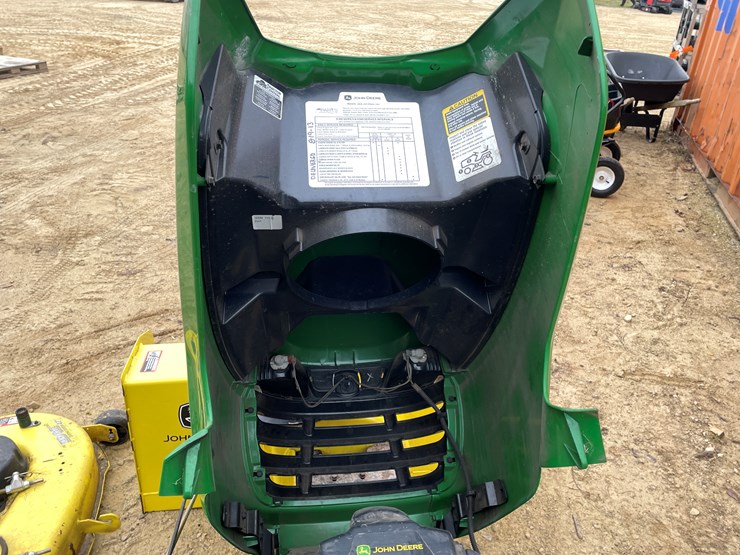 john-deere-x300-image-46