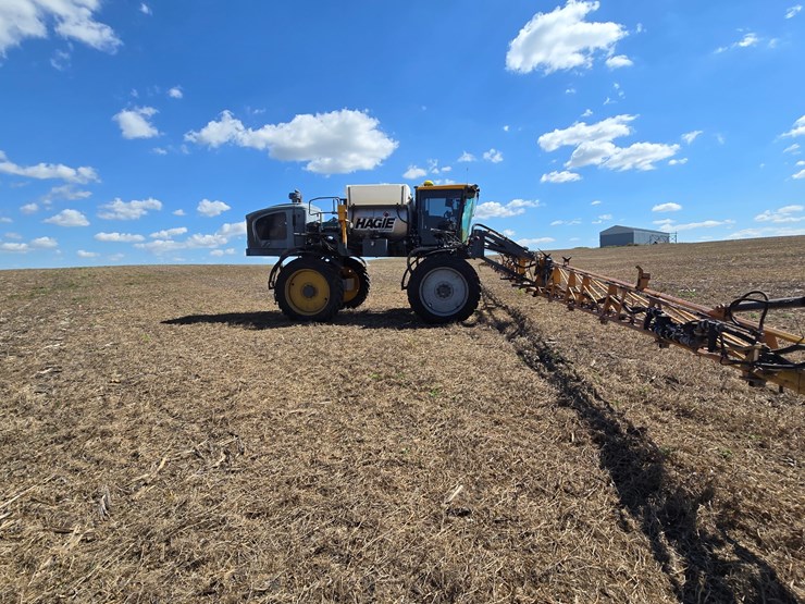 hagie-sts12-image-17