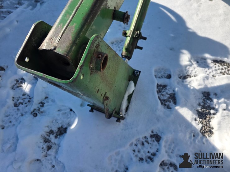 john-deere-72-image-11