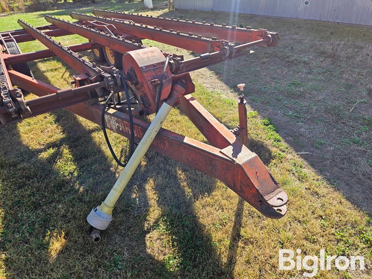 farmhand-f114b-image-11