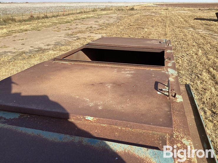 oklahoma-pride-325-bu-t/a-feeder-wagon-image-19