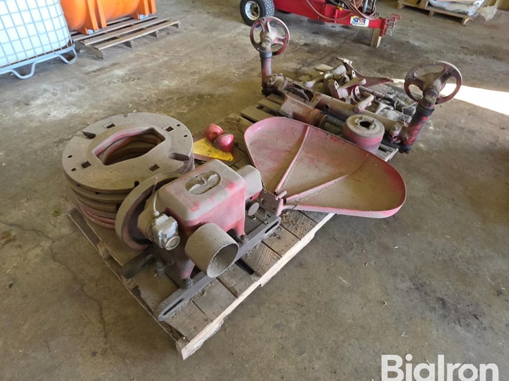 international-15-image-3