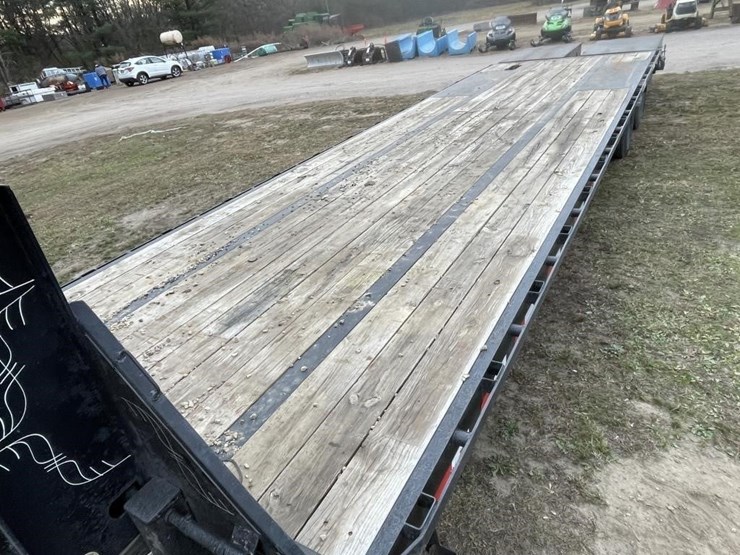 2021-load-trail-32'-gooseneck-trailer-image-3