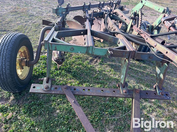 john-deere-5-image-19