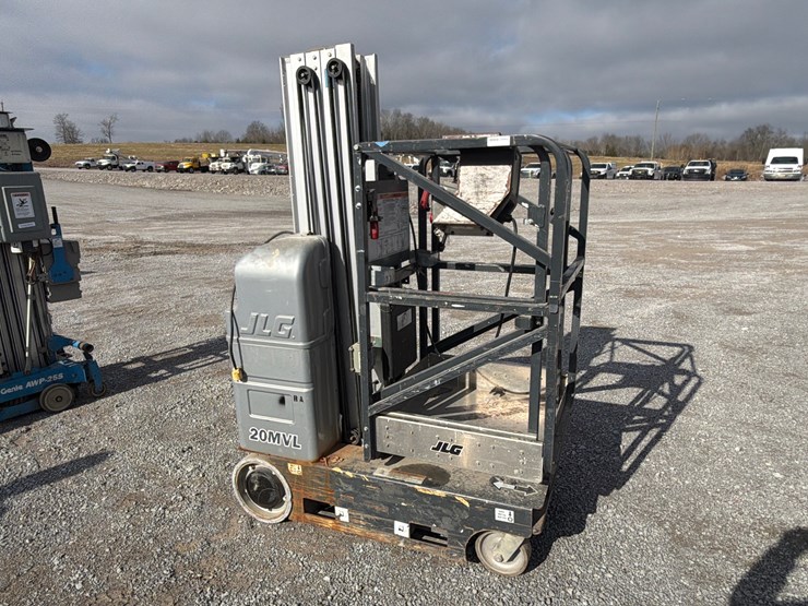 jlg-20mvl-image-1