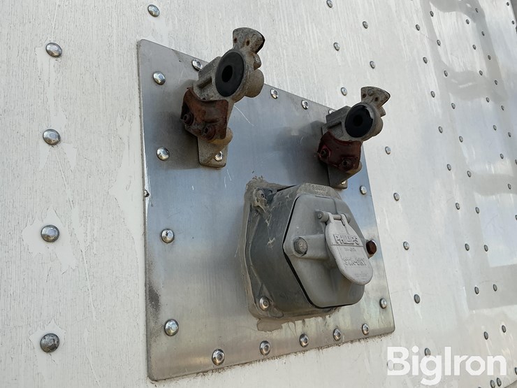 cornhusker-hopper-bottom-image-11