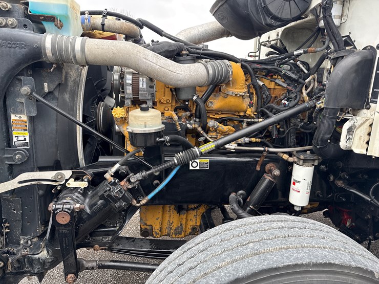 2008-peterbilt-386-image-9