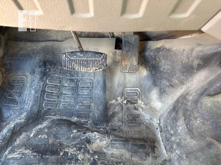 2008-ford-f350-image-25