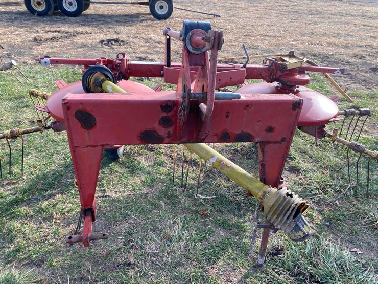 new-holland-254-image-11