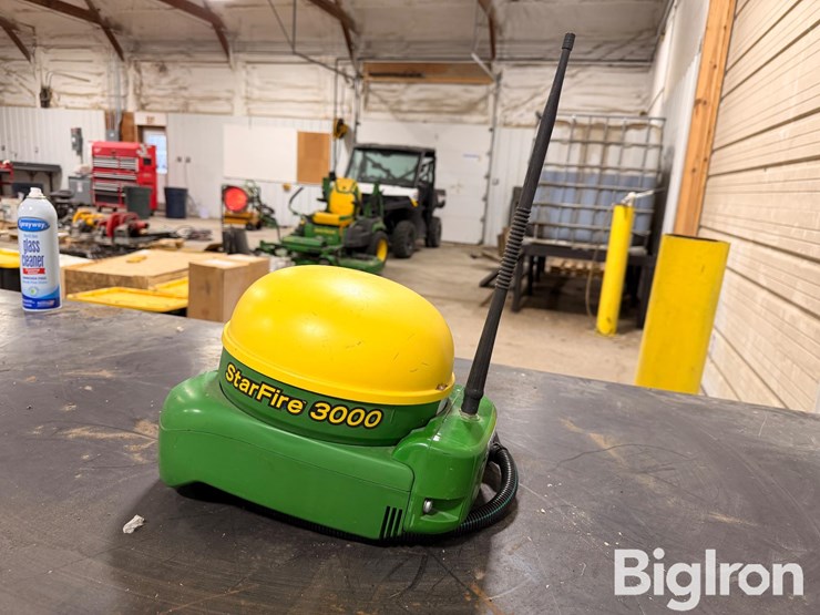 2022-john-deere-starfire-3000-image-3