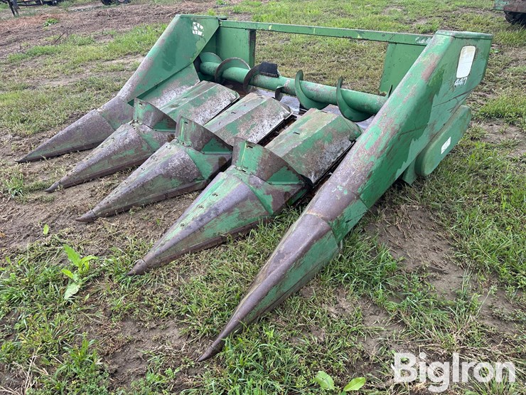 john-deere-443-image-1